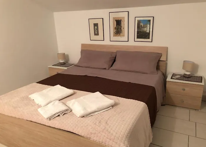 Royal Bay Apartment